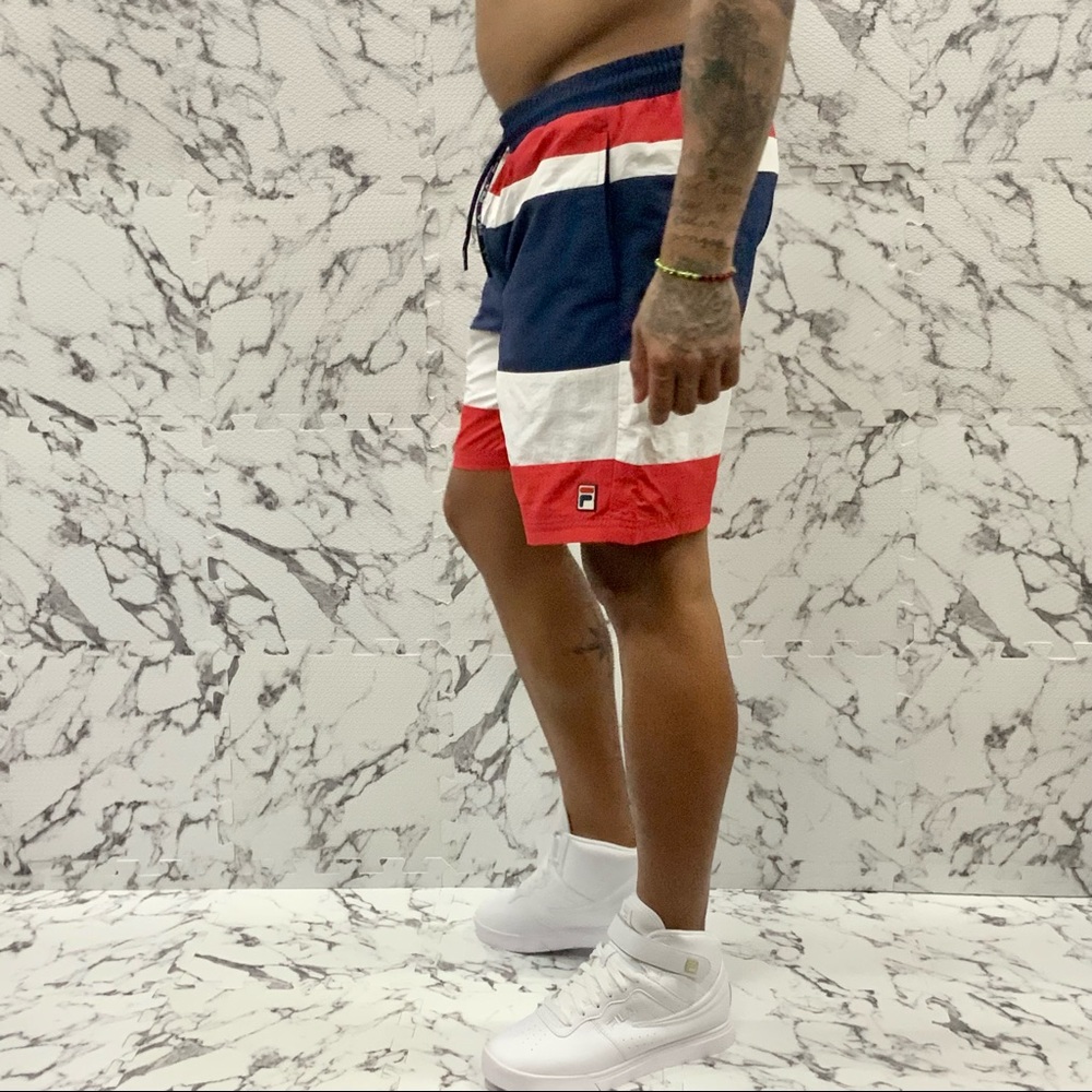 Men’s Fila Navy White Red Fashion Casual Short - Picture 2 of 3